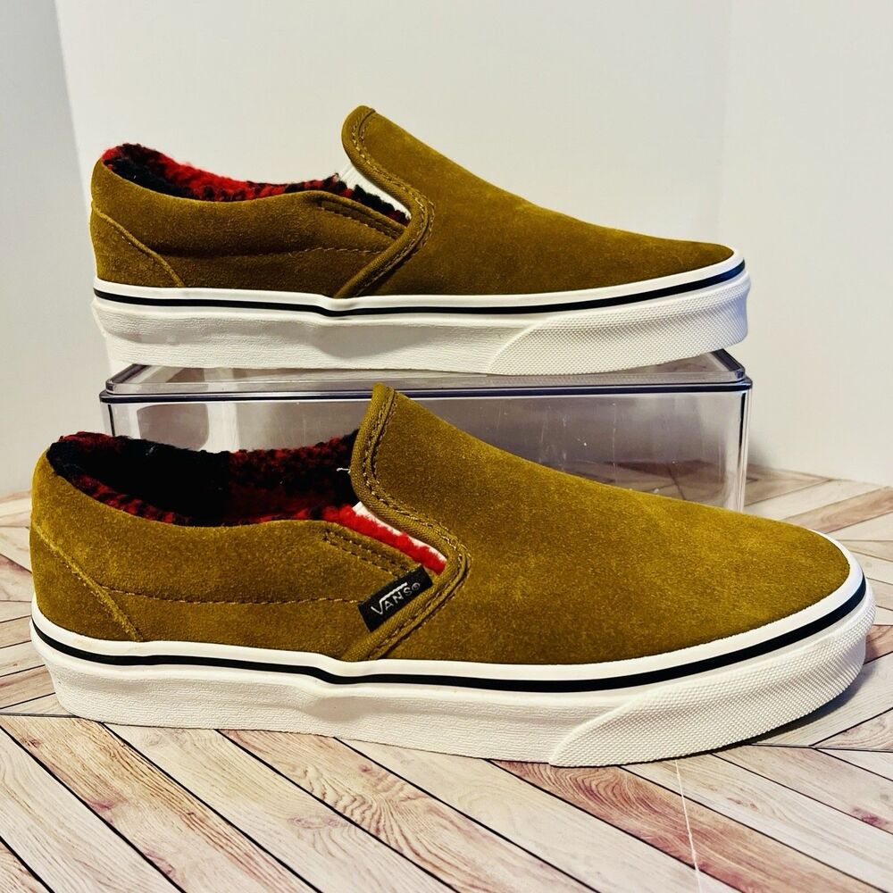 VANS Classic Slip On Cozy Hug M 5 W 6.5 Brown Suede Red Sherpa‎ Lined Sneakers
